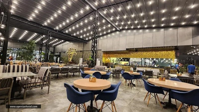 نمای کلی کافه دامون کیش 